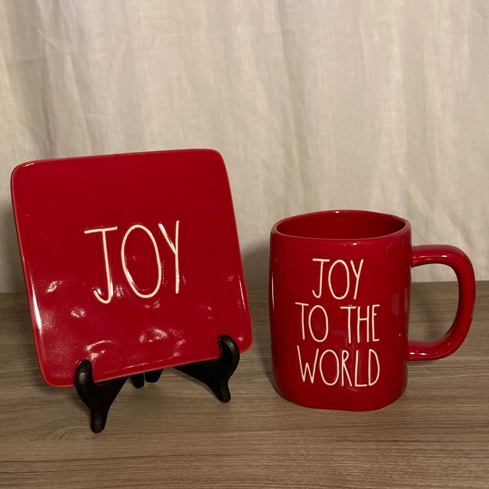 Rae Dunn Artisan Collection Red trivet and mug   Set joy and joy to the world